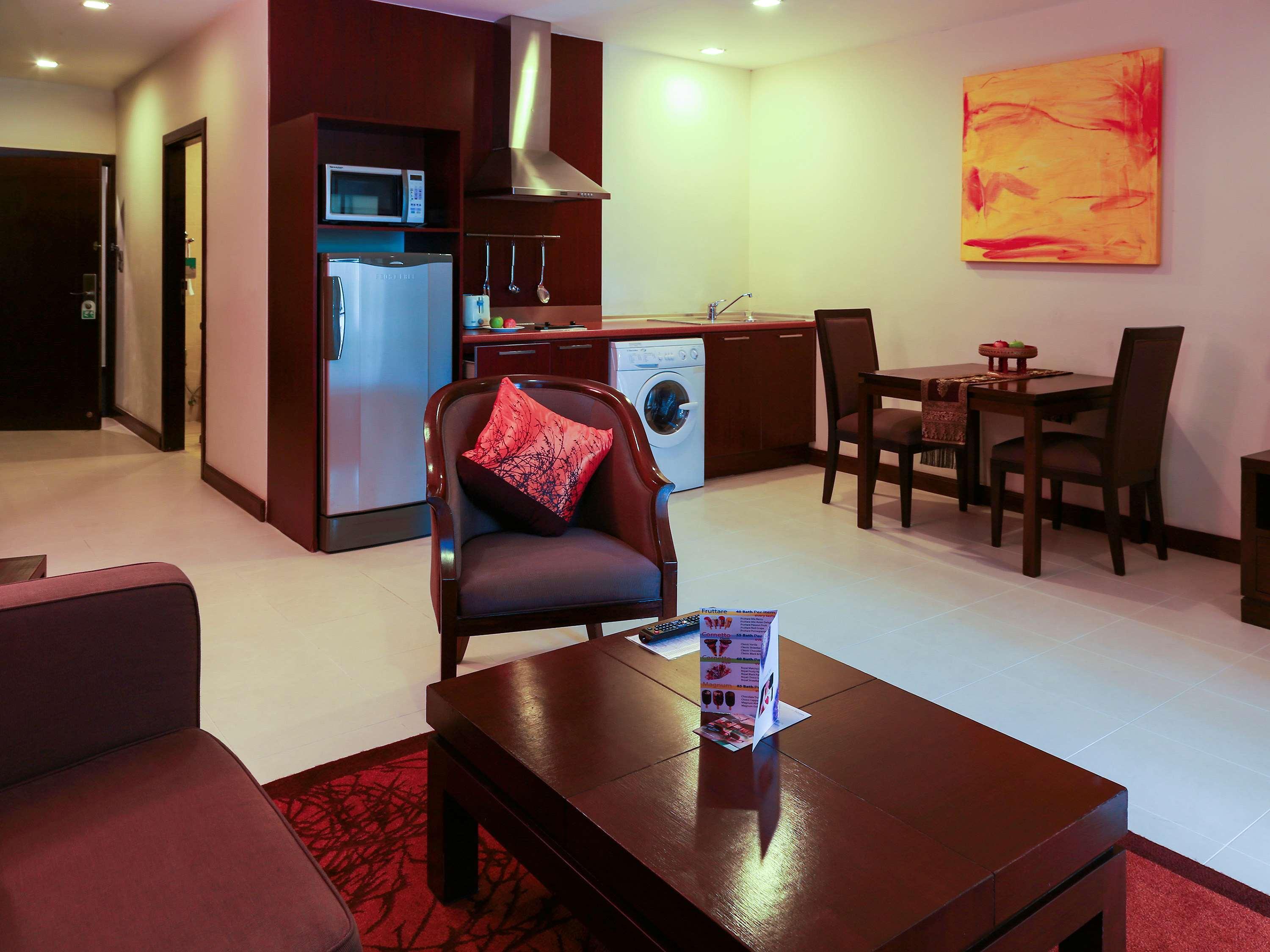 Grand Mercure Bangkok Asoke Residence Luaran gambar
