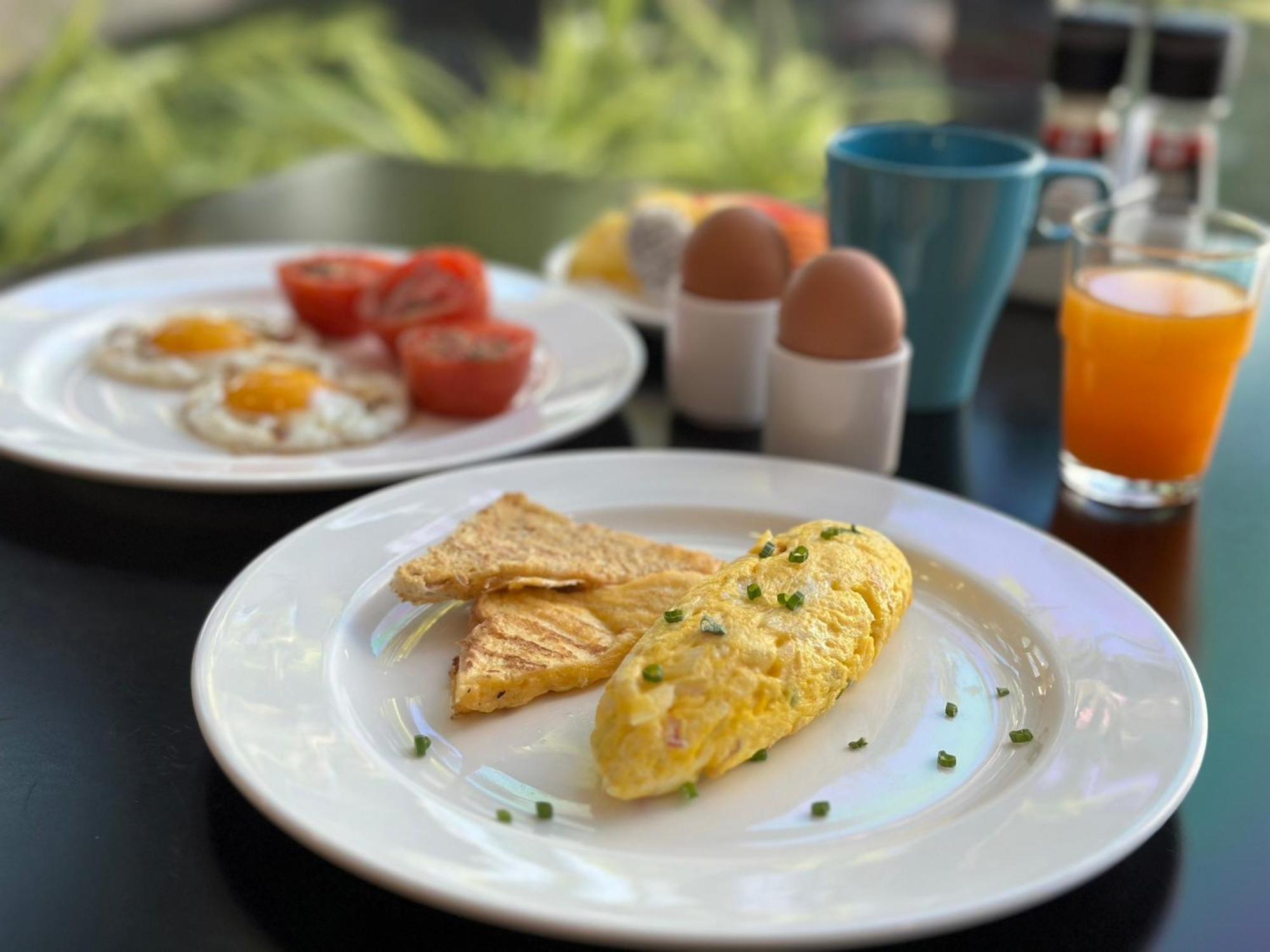Grand Mercure Bangkok Asoke Residence Luaran gambar